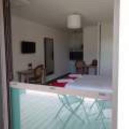 Les Jardins D'Athena Aparthotel Éguilles Kültér fotó