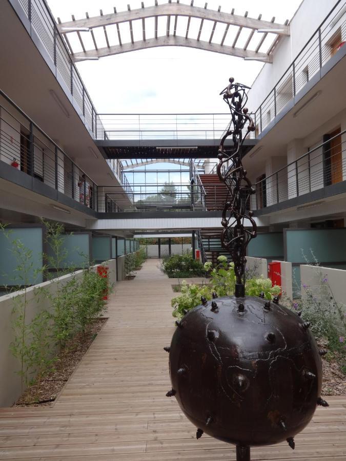 Les Jardins D'Athena Aparthotel Éguilles Kültér fotó
