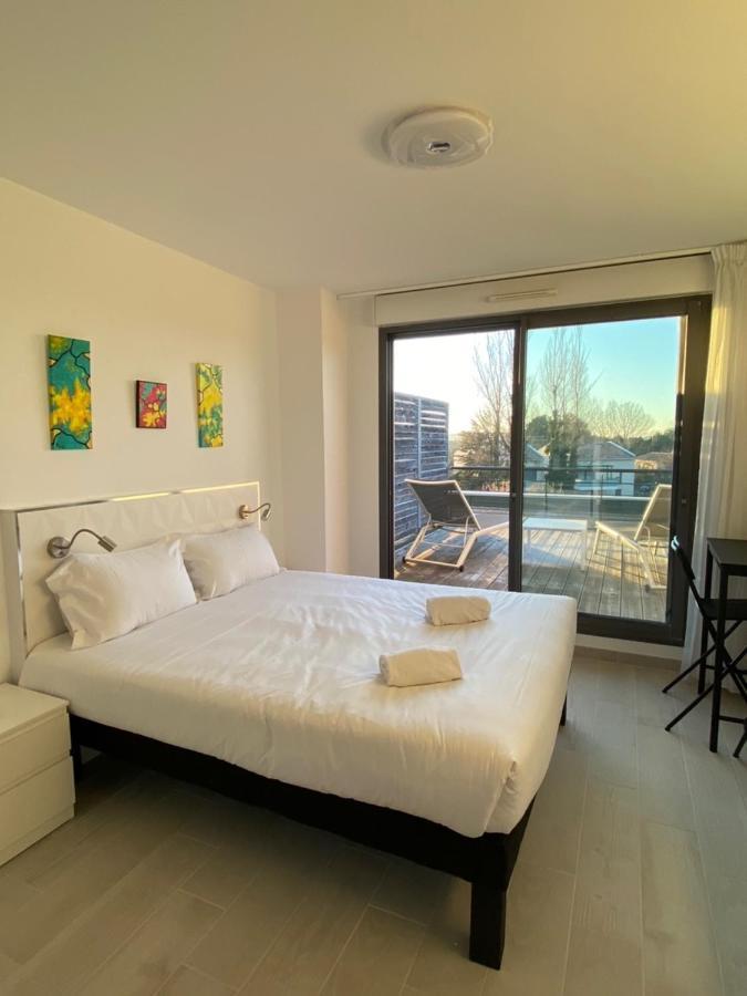 Les Jardins D'Athena Aparthotel Éguilles Kültér fotó